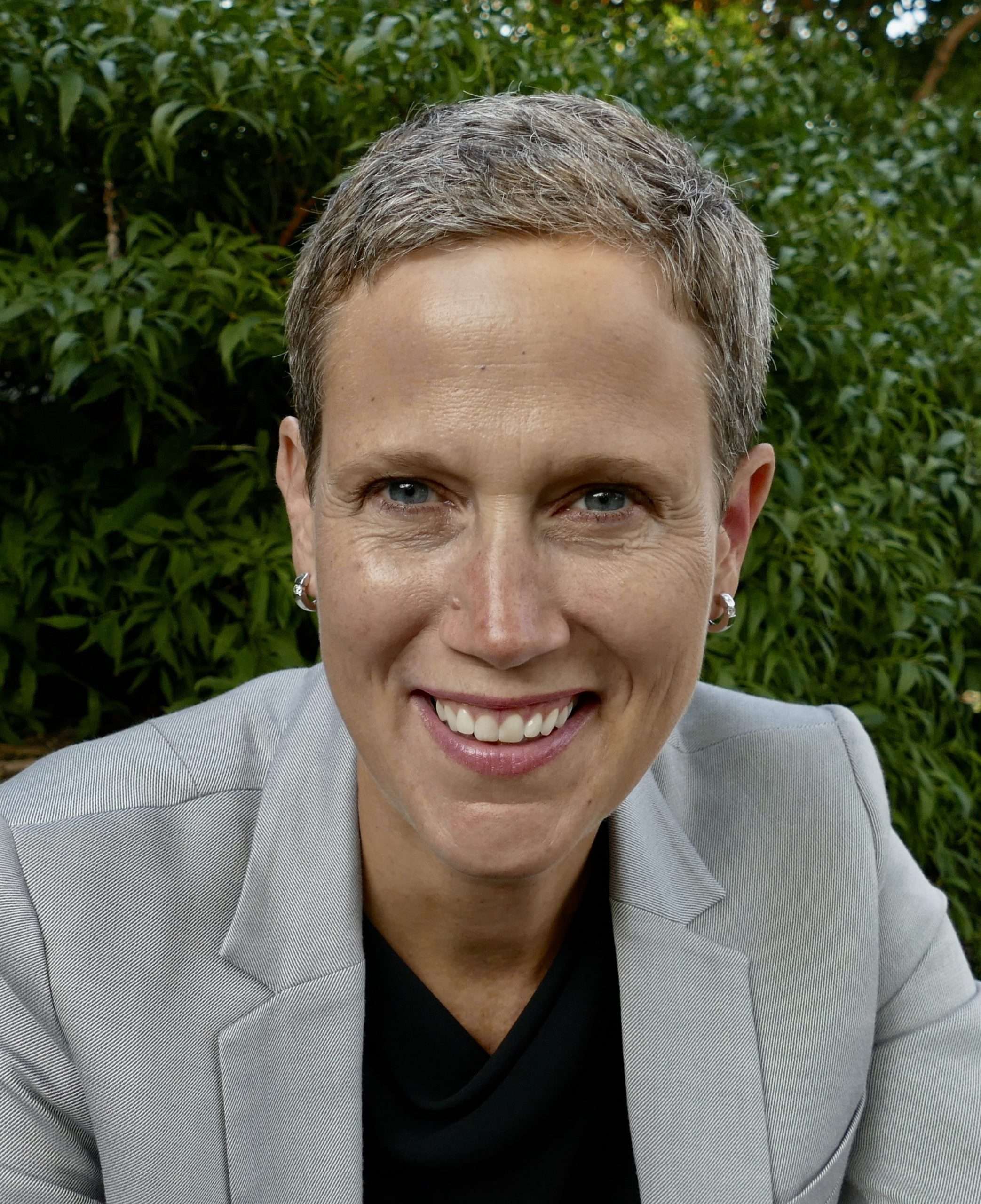 Rebecca Ryan headshot